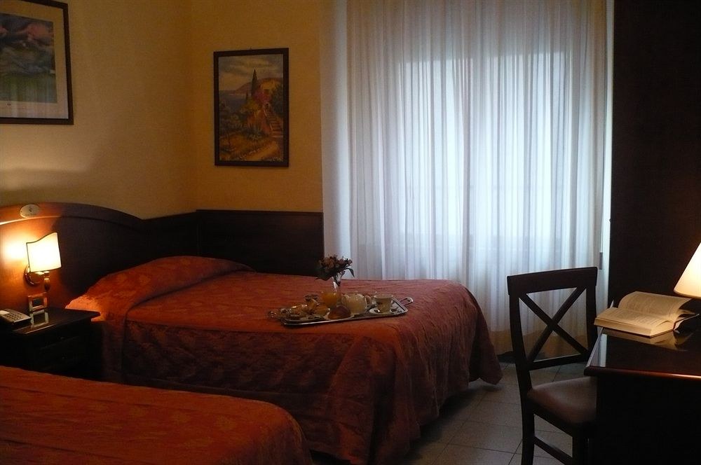 PAVONE photo 1
