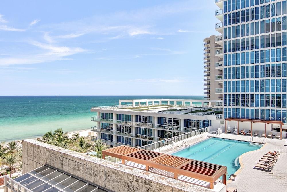 Carillon Miami Wellness Resort photo 3