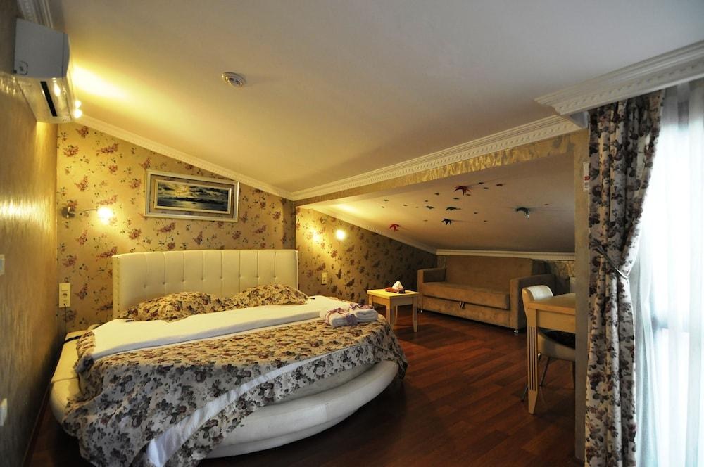 ANGEL'S HOME photo 2