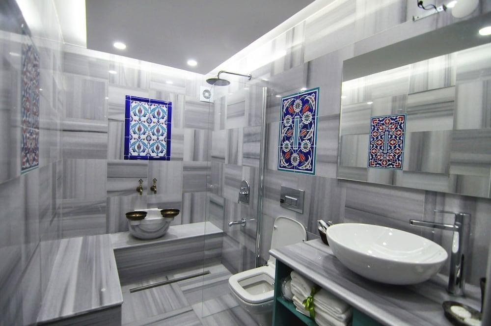 ANGEL'S HOME photo 4