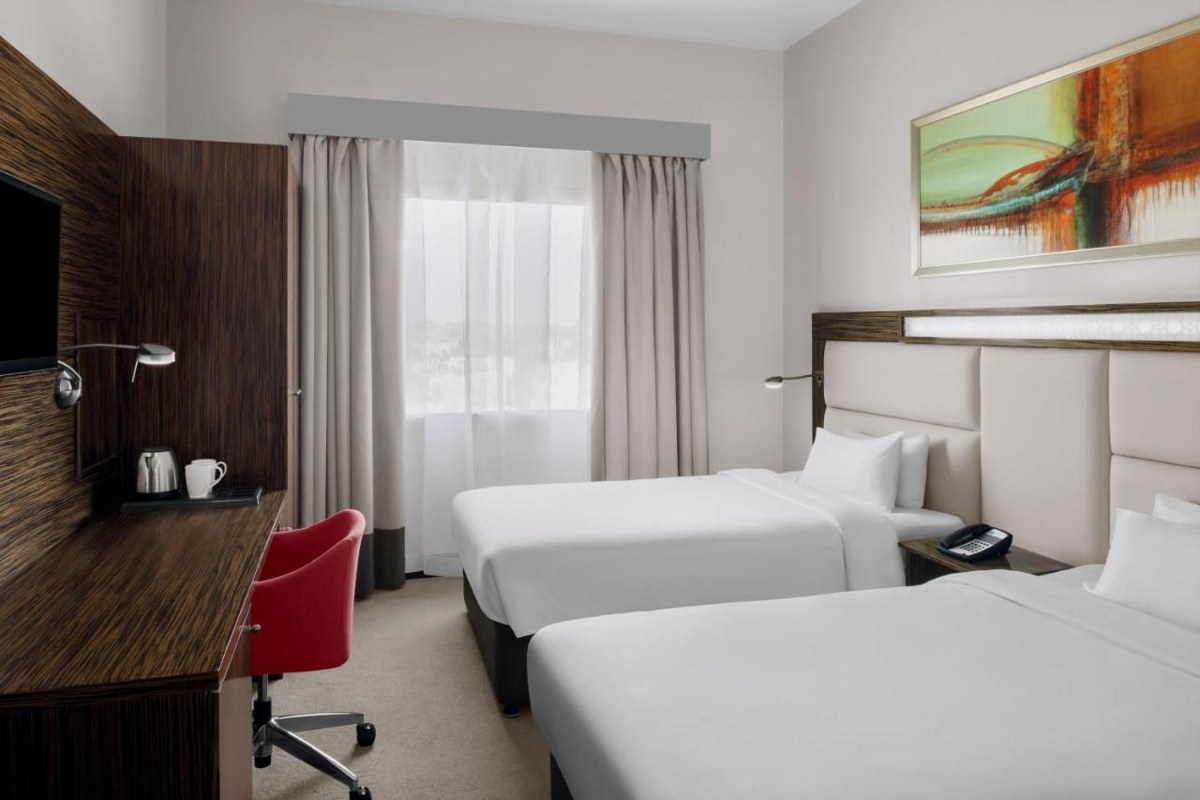 HOLIDAY INN EXPRESS DUBAI INTERNET CITY photo 3