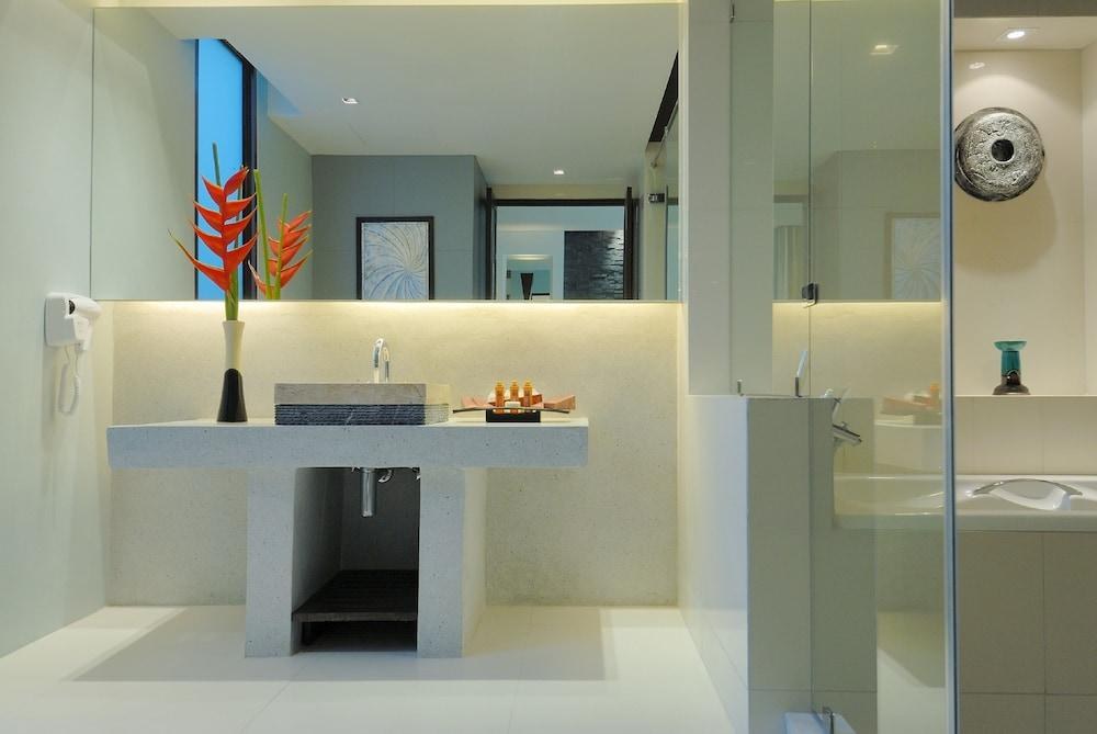The Zign Premium Villa photo 4
