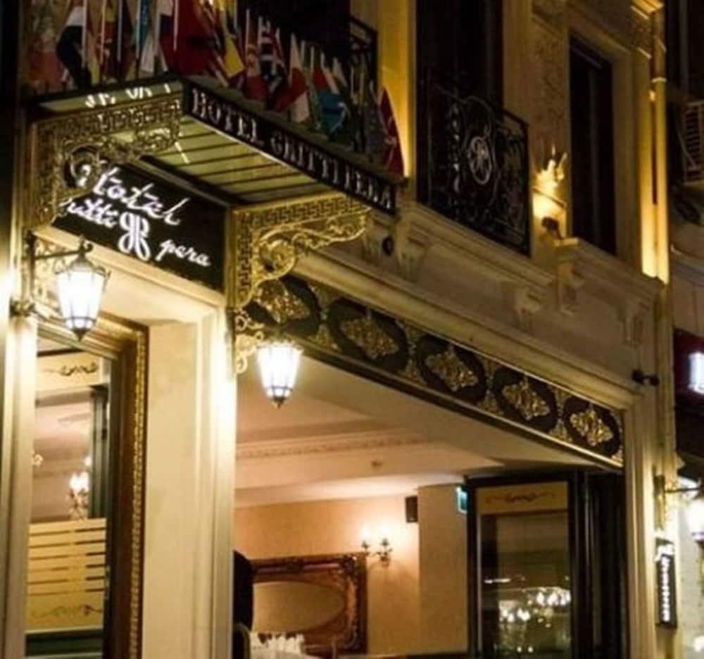 GRITTI PERA HOTEL photo 2