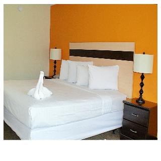 Roomba Inn & Suites photo 2