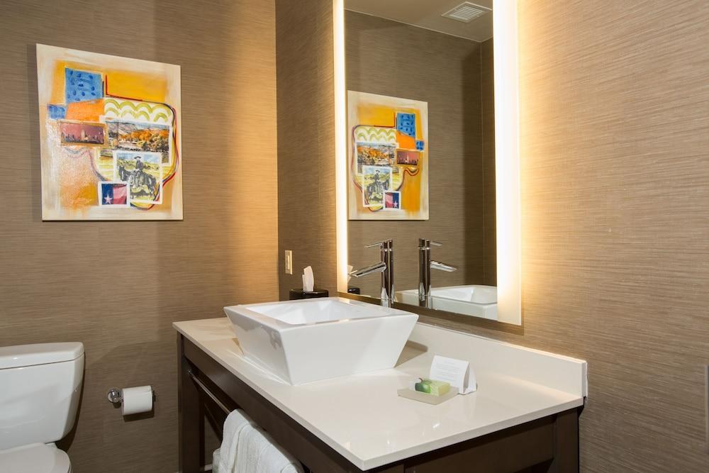 CAMBRIA HOTEL & SUITES PLANO-LEGACY photo 4