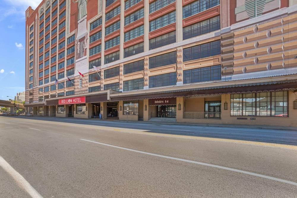 RED LION HOTEL ST. LOUIS CITY CENTER photo 4