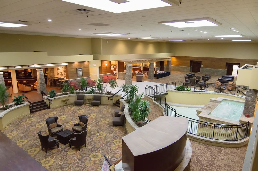 DoubleTree by Hilton Fort Worth South Hotel & Conference Center photo 1