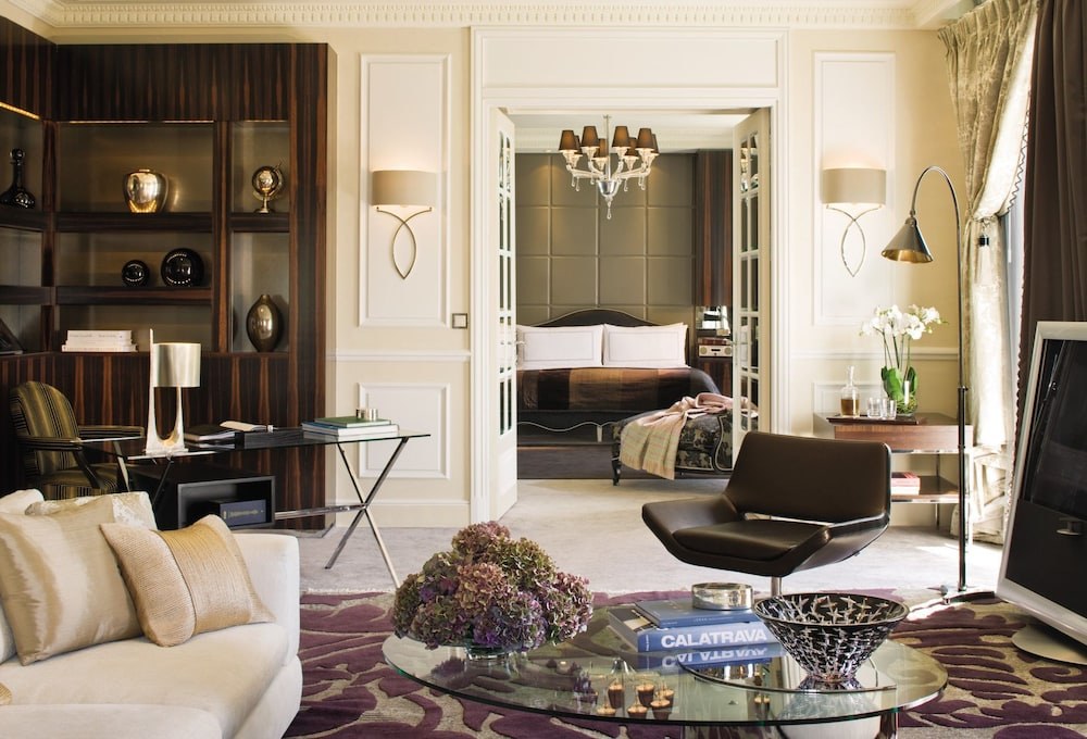 Four Seasons Des Bergues photo 1