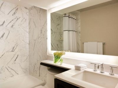 The Latham Hotel photo 3