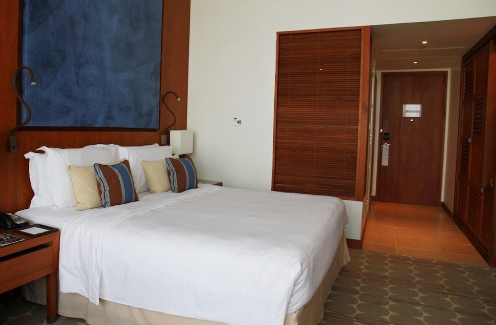Yas Island Rotana photo 4