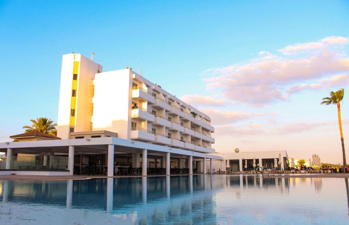 PIERE ANNE BEACH HOTEL photo 3