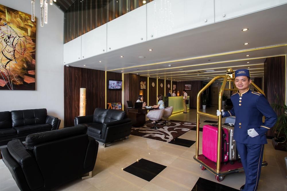 Parkside Sunline Hotel photo 2