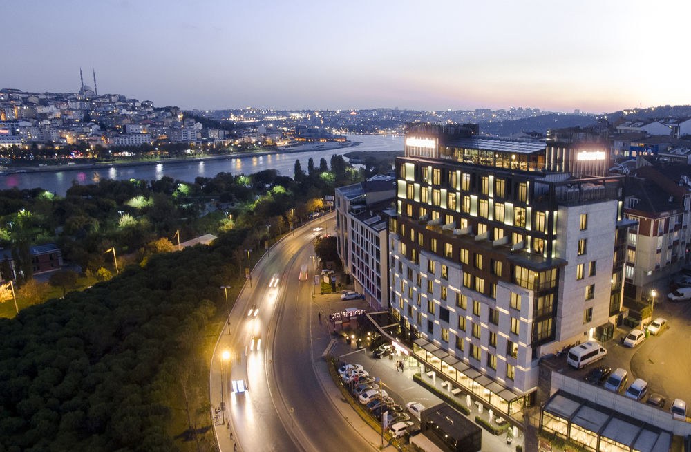 Mövenpick Hotel Istanbul Golden Horn photo 1