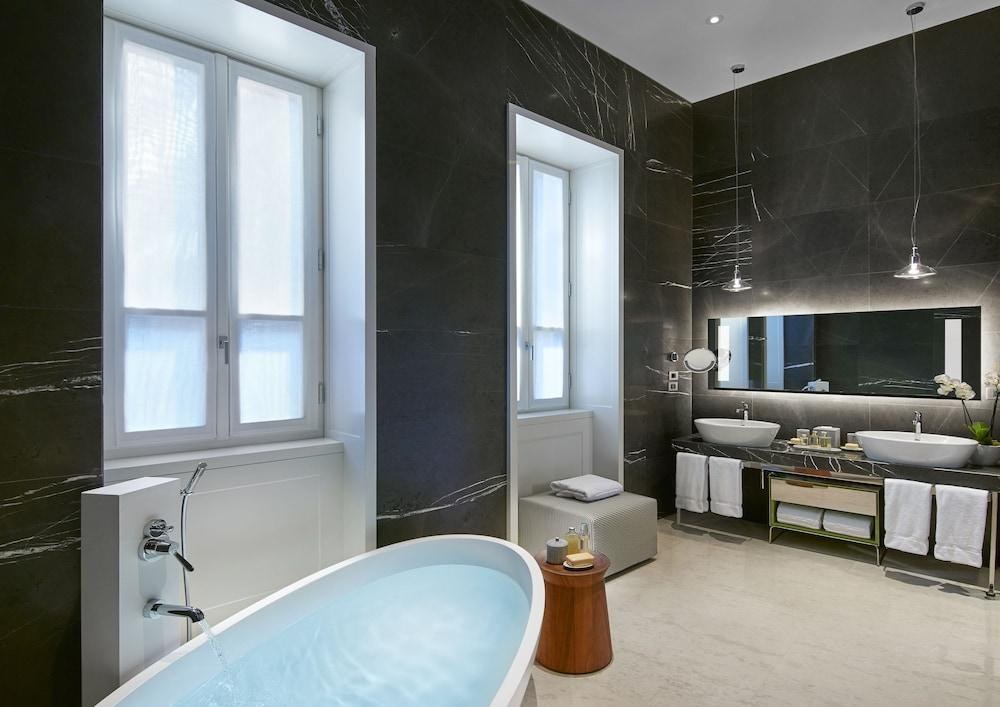 MANDARIN ORIENTAL photo 3