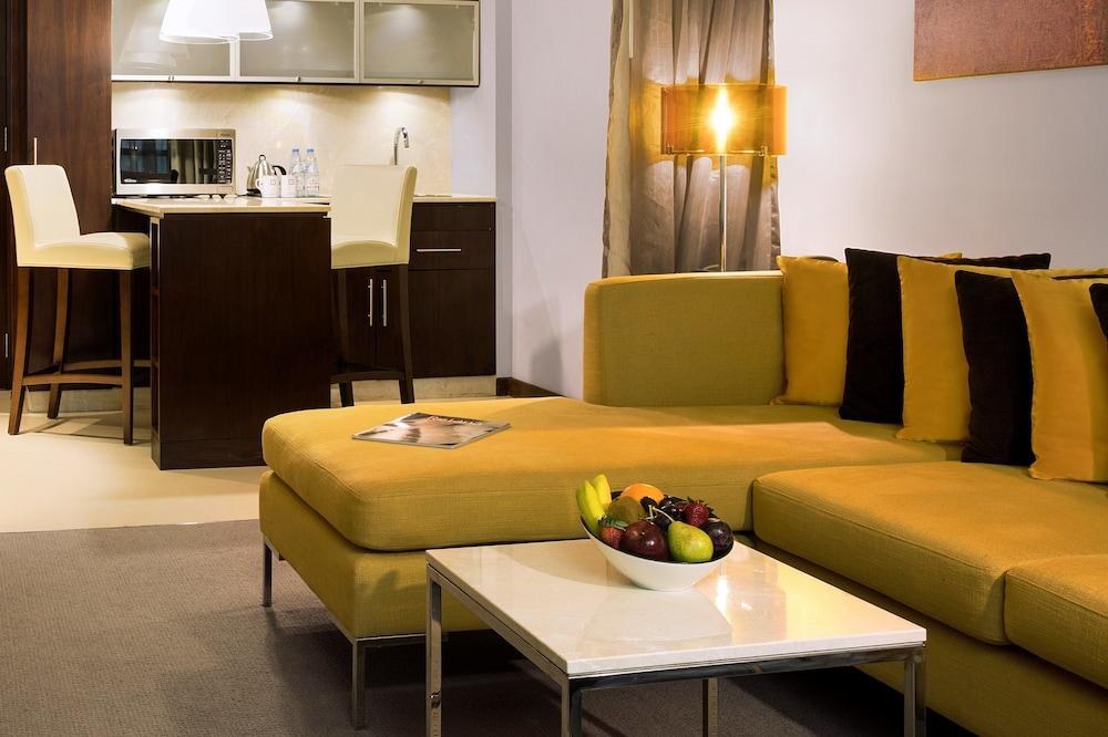 CENTRO BARSHA HOTEL BY ROTANA photo 4