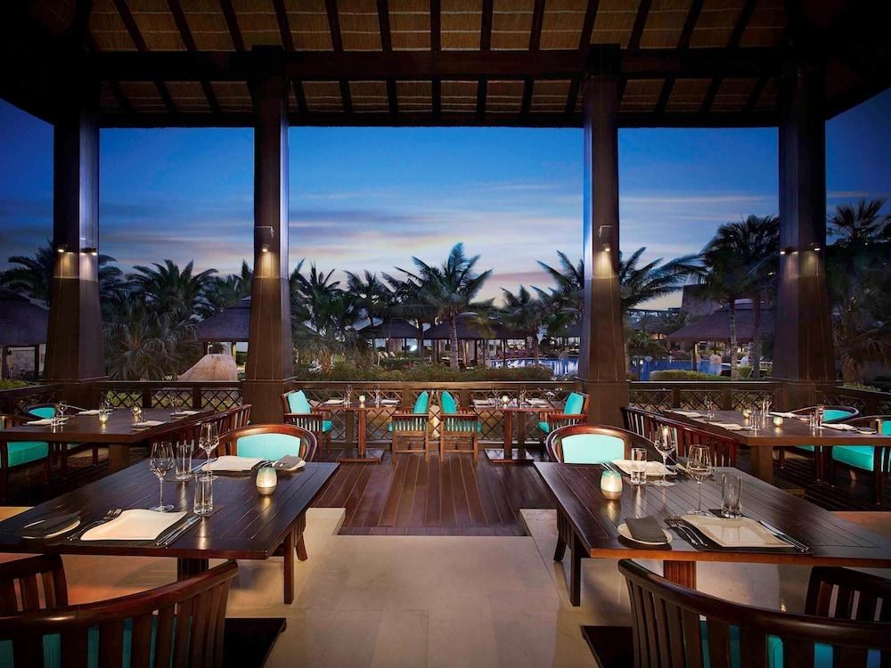 Sofitel Dubai The Palm Resort & Spa photo 4