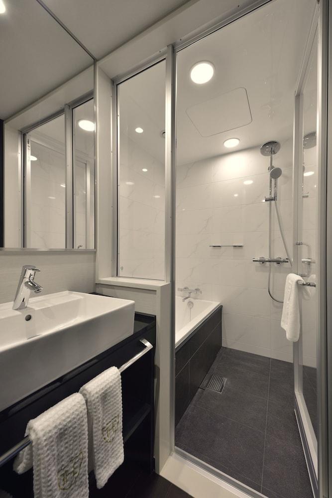 The Royal Park Hotel Tokyo Haneda photo 2