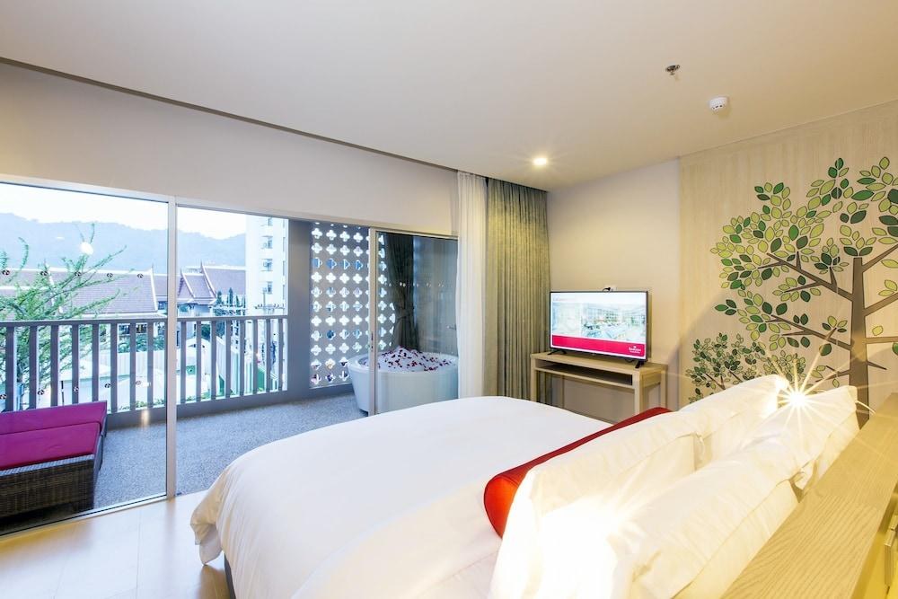 RAMADA BY WYNDHAM PHUKET DEEVANA