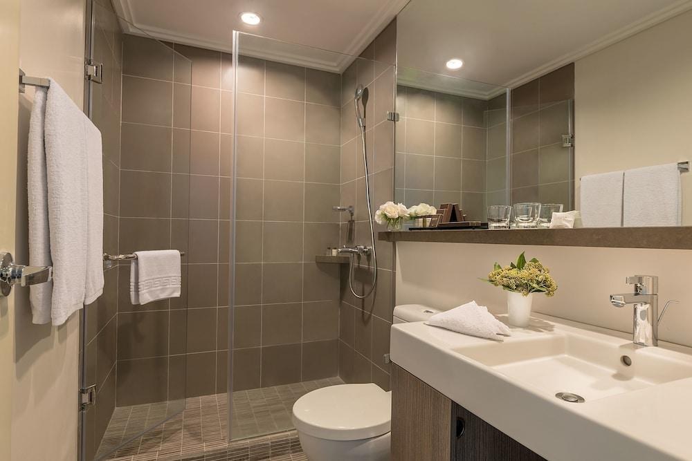Aruga Apartments By Rockwell photo 3