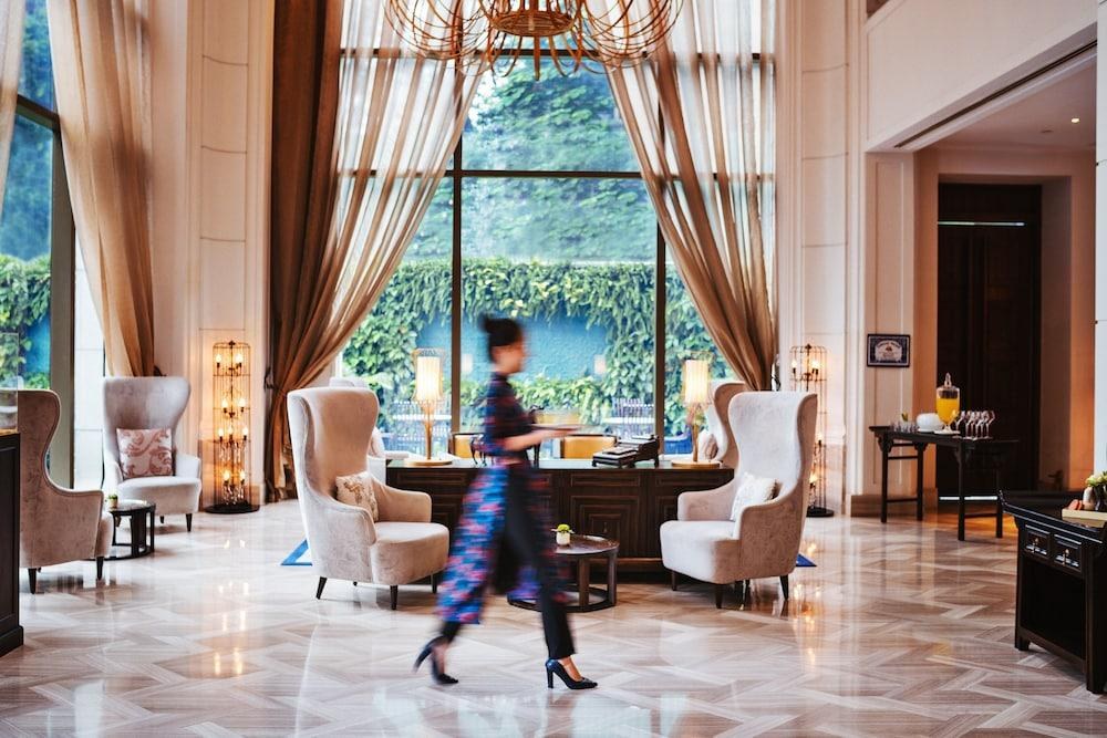 Hotel Des Arts Saigon photo 3
