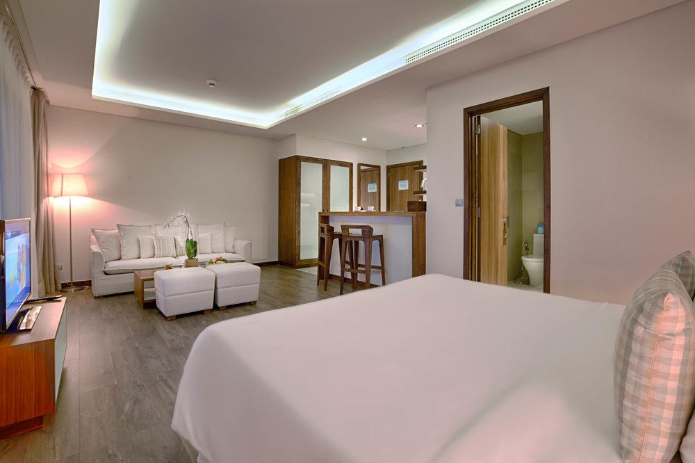 A La Carte Da Nang Beach Hotel