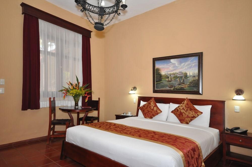 Palacio Boutique photo 2