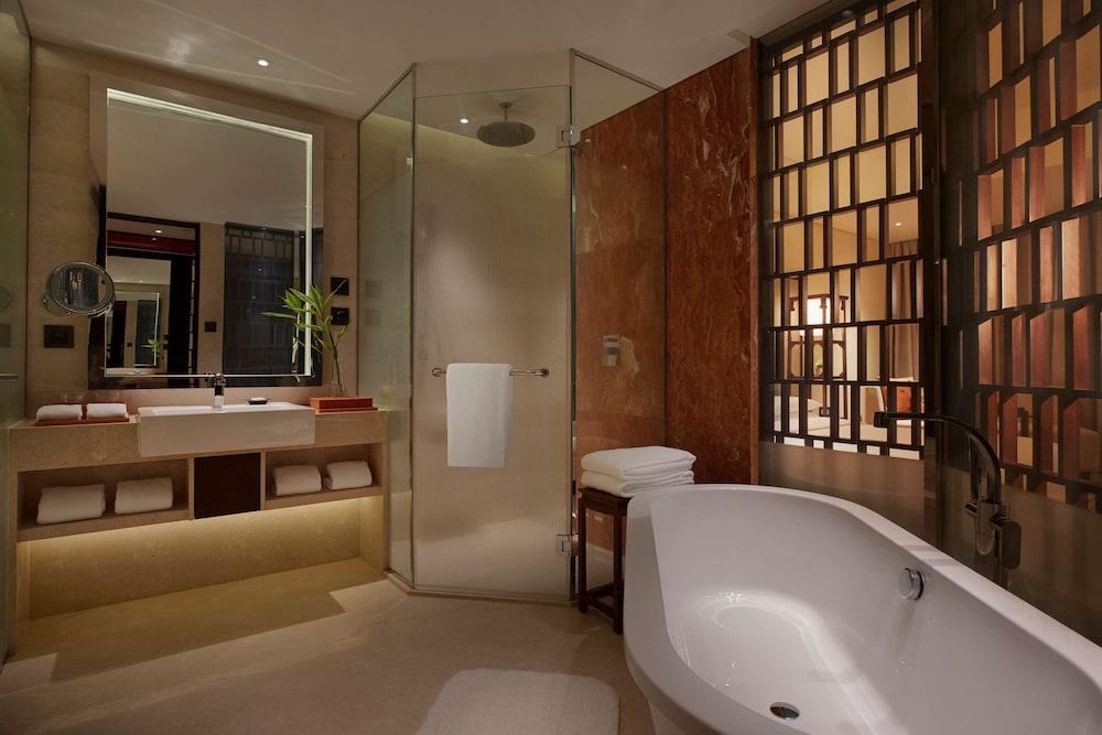 HYATT REGENCY QINGDAO photo 2