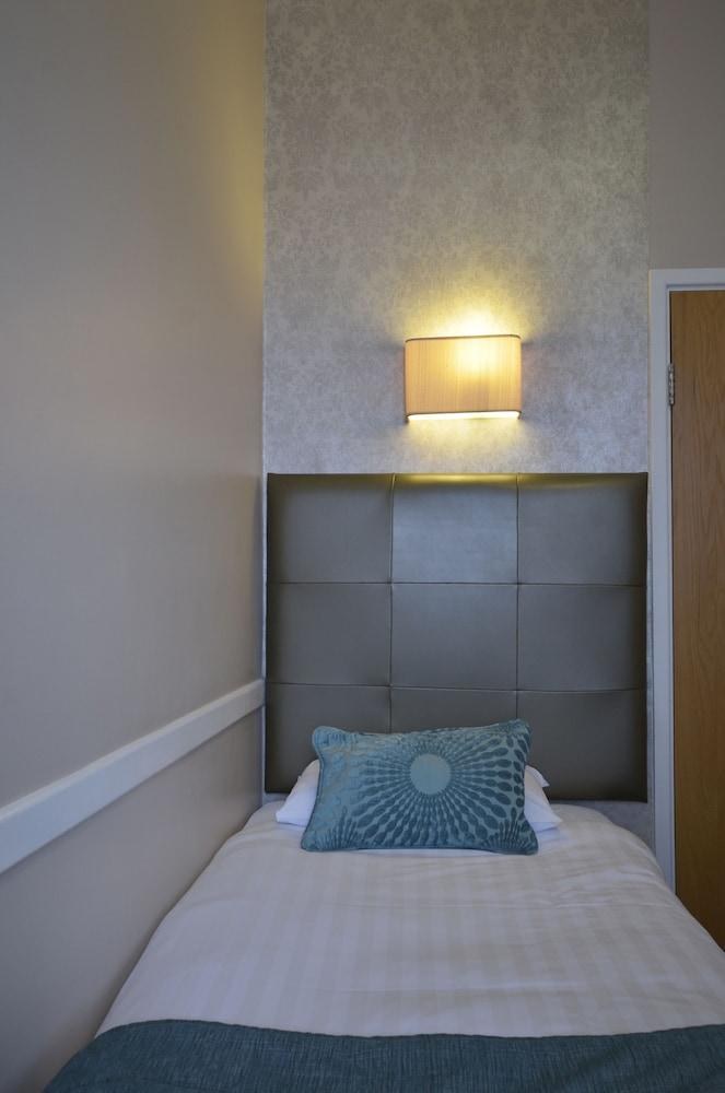 Princes Square Hotel photo 3