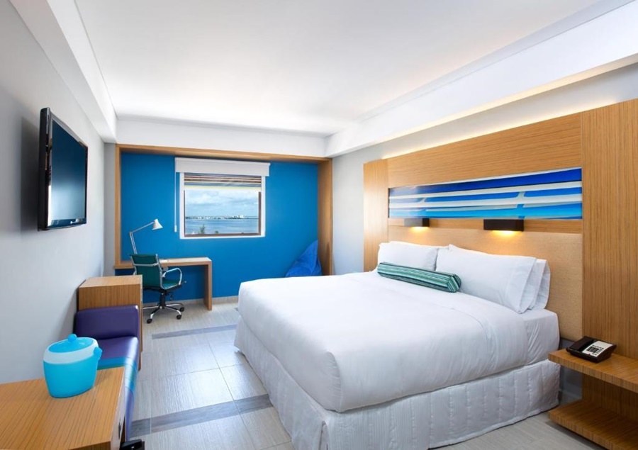 ALOFT CANCUN photo 3