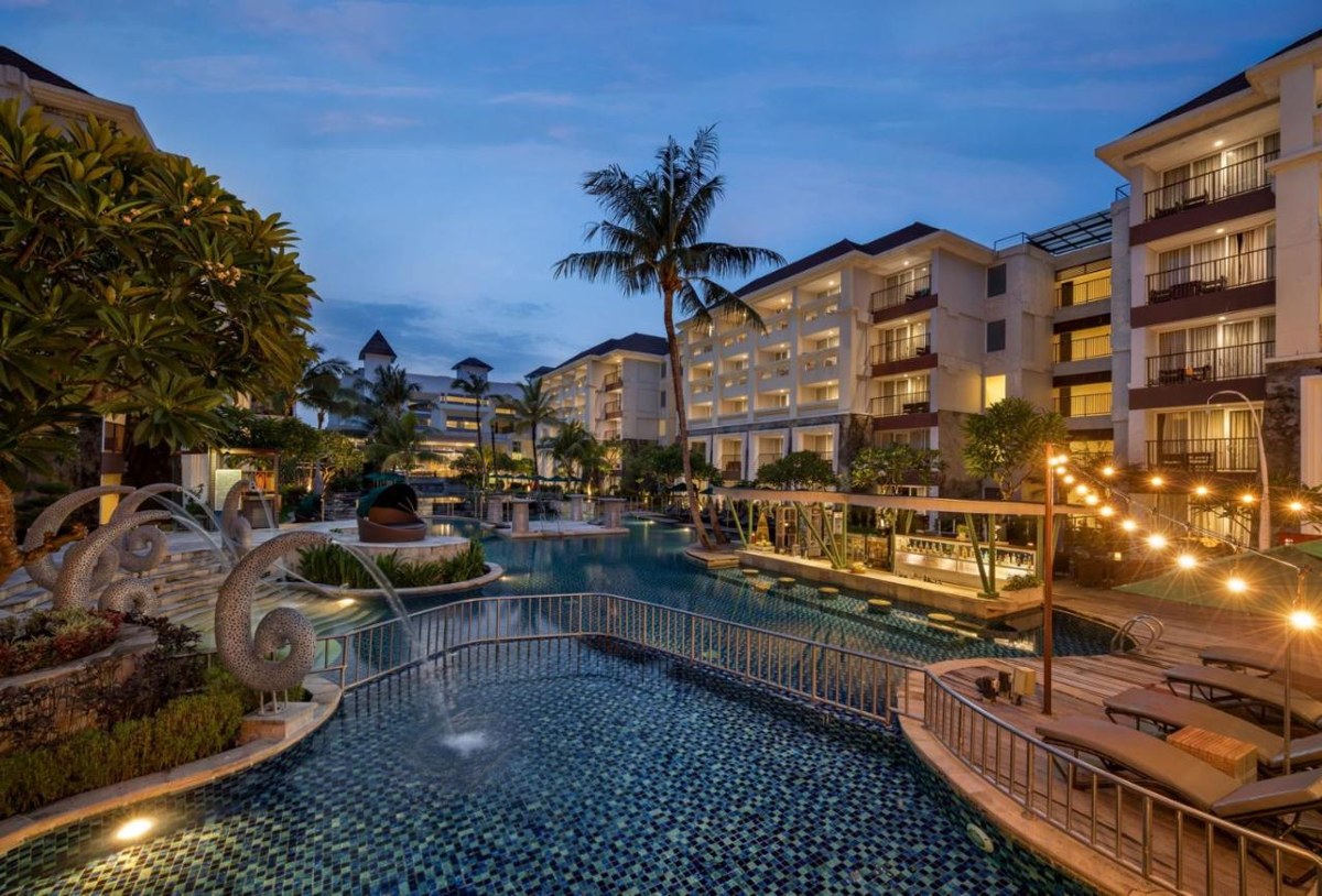SANUR RESORT WATUJIMBAR
