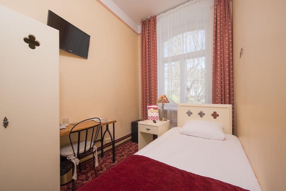 Rija Old Town Hotel photo 4