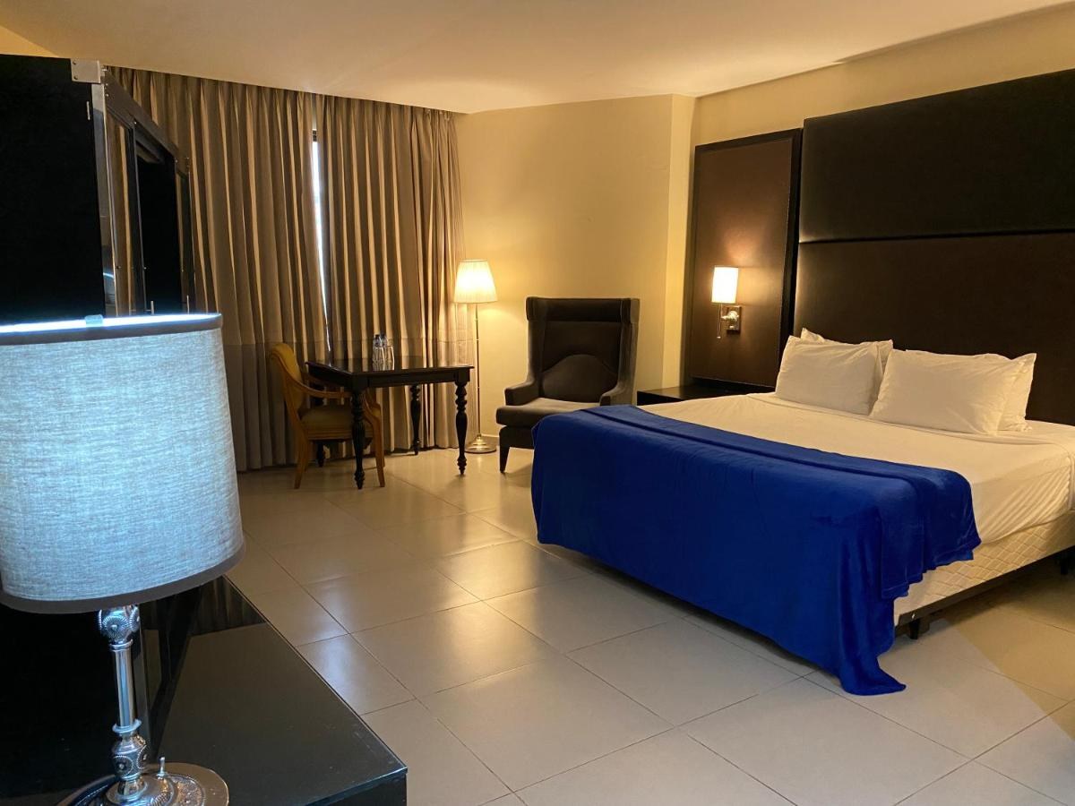 Ramada by Wyndham Princess Santo Domingo photo 2