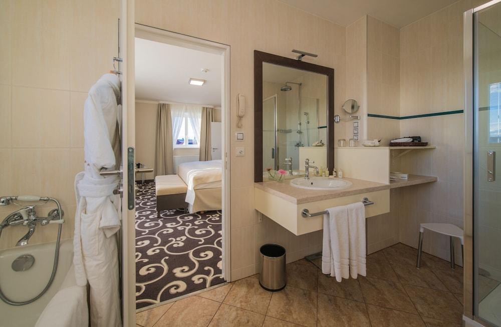Grand Hotel Bohemia Prague photo 3