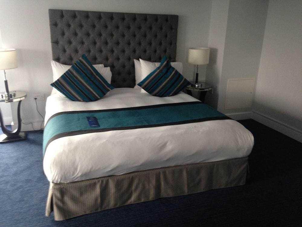 Radisson Blu Hotel, Bristol photo 2