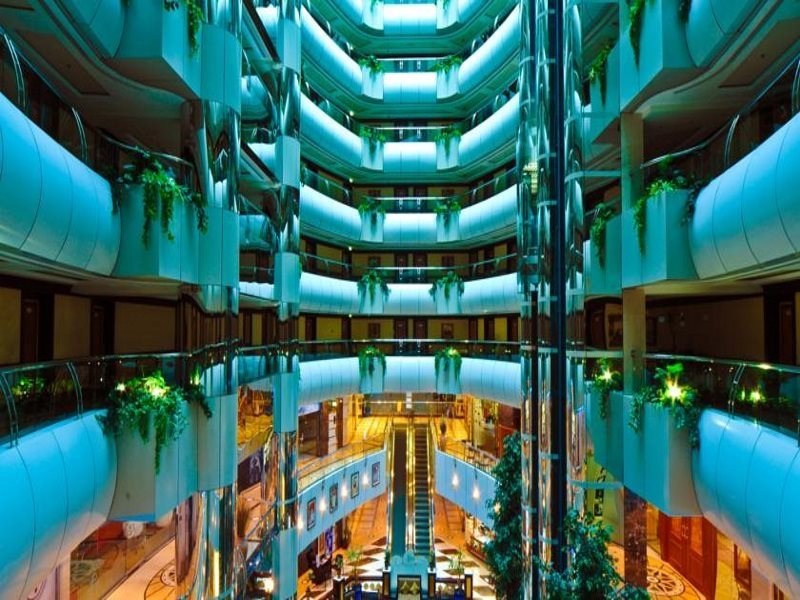 Royal Concorde Hotel & Suites photo 3