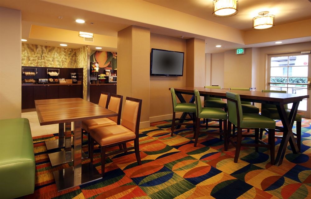 Fairfield Inn and Suites Old Town (x Mission Inn) photo 4