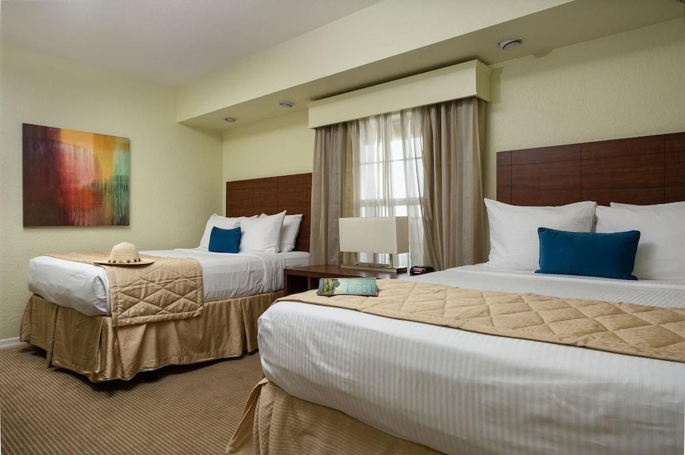 Hilton Vacation Club Mystic Dunes Orlando photo 2