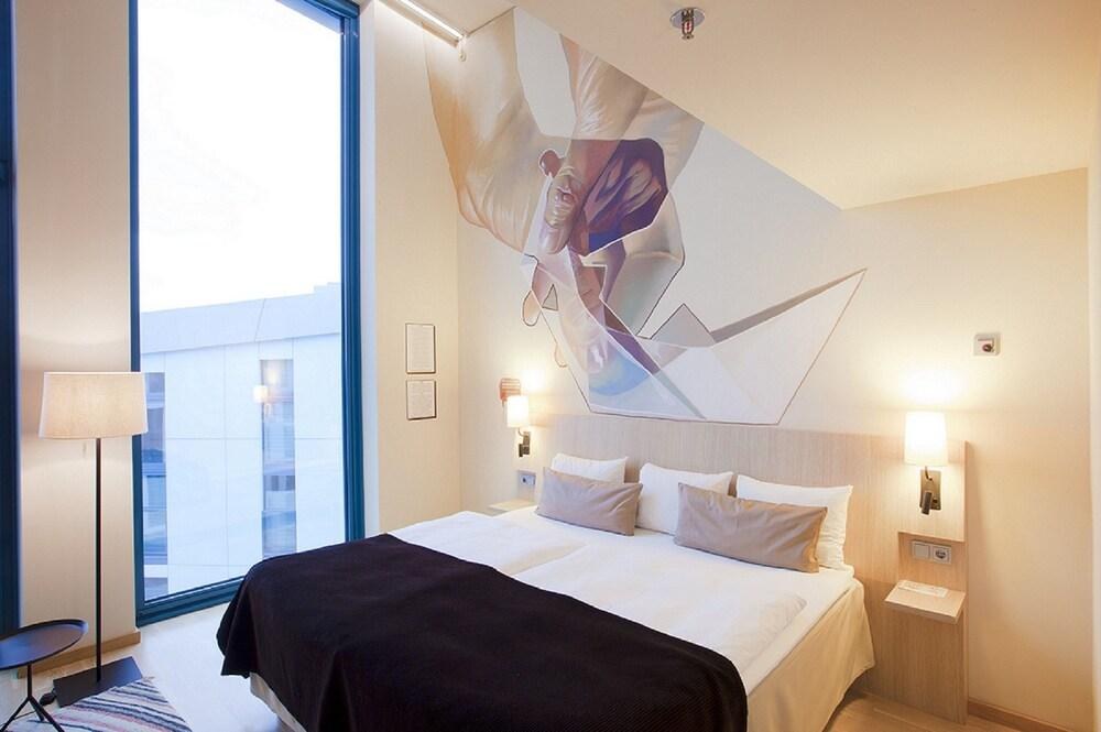 Scandic Hamburg Emporio photo 4
