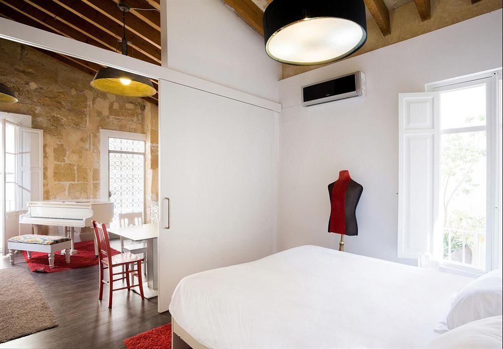 HOTEL BRONDO ARCHITECT photo 1