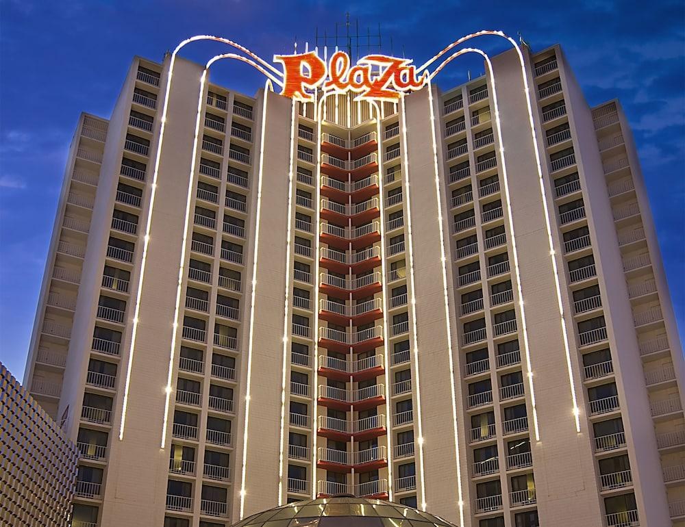 PLAZA HOTEL & CASINO photo 3