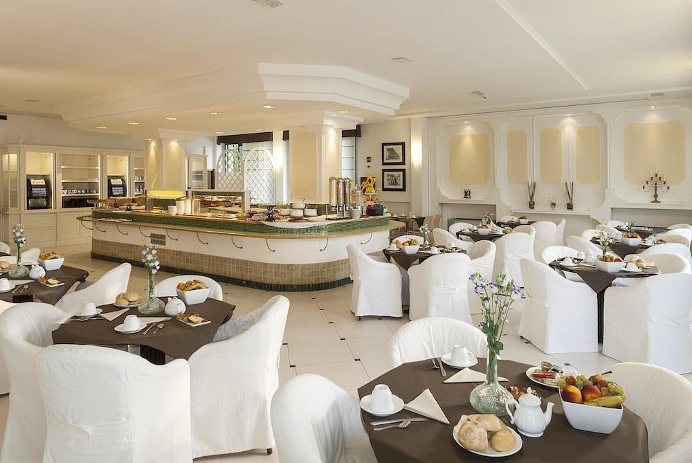 Le Soleil Hotel photo 2