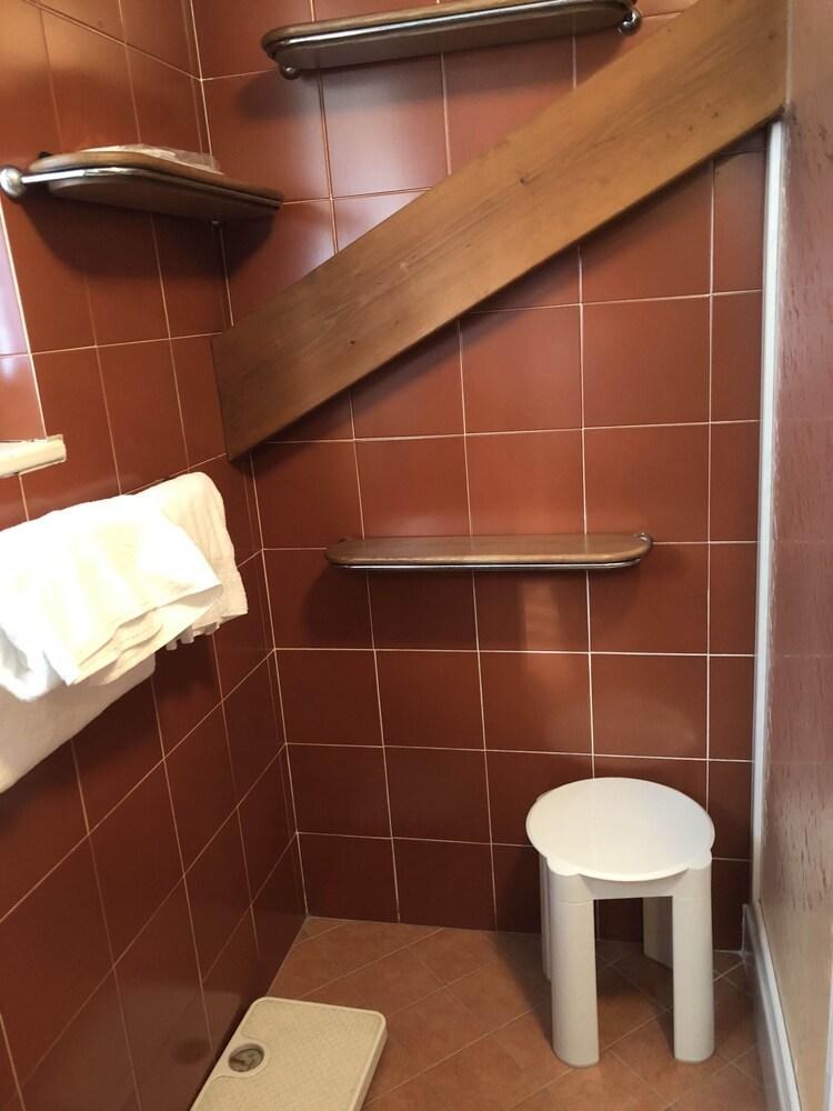 Majoni Hotel photo 4