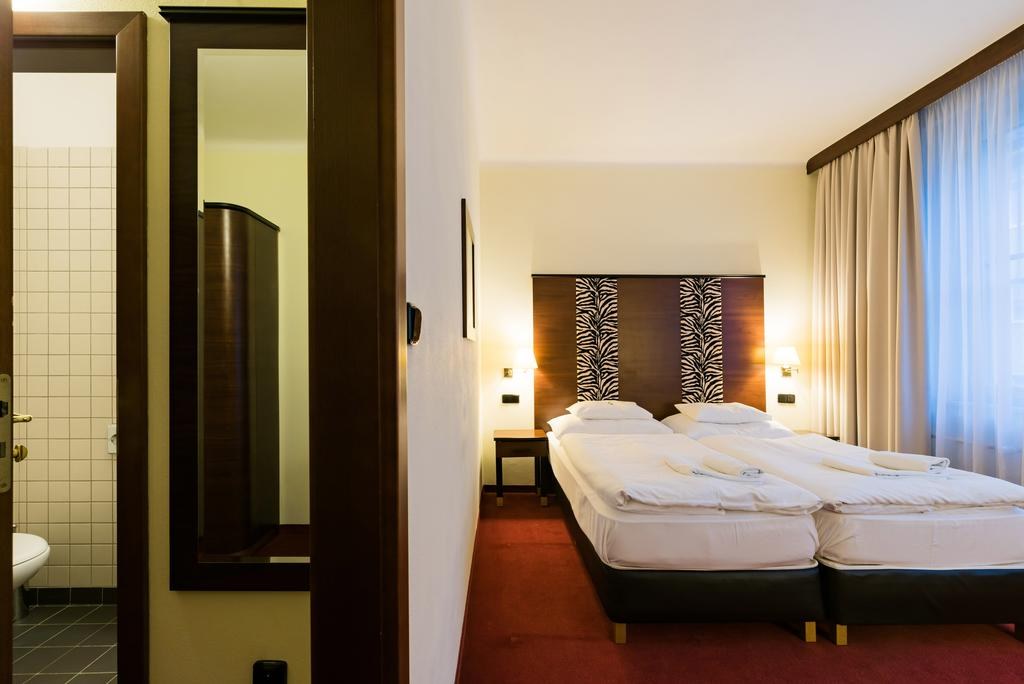 NARODNY DOM HOTEL photo 3