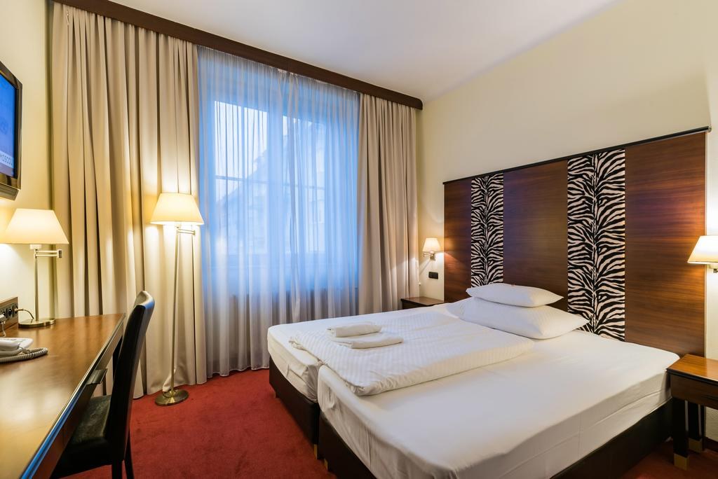 NARODNY DOM HOTEL photo 4