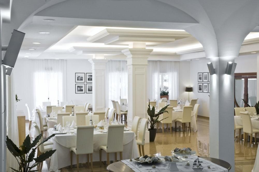 VICTORIA PALACE HOTEL photo 3