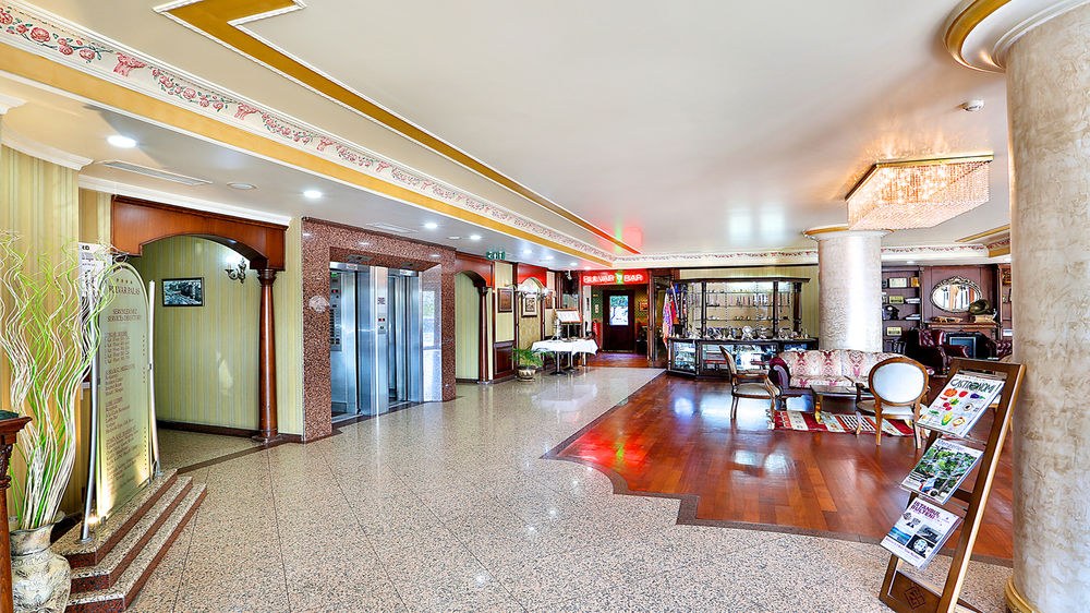 BULVAR PALAS HOTEL photo 1