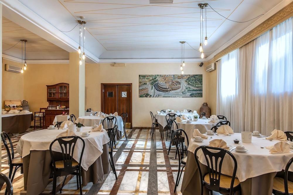 HOTEL SANTA PRISCA photo 4