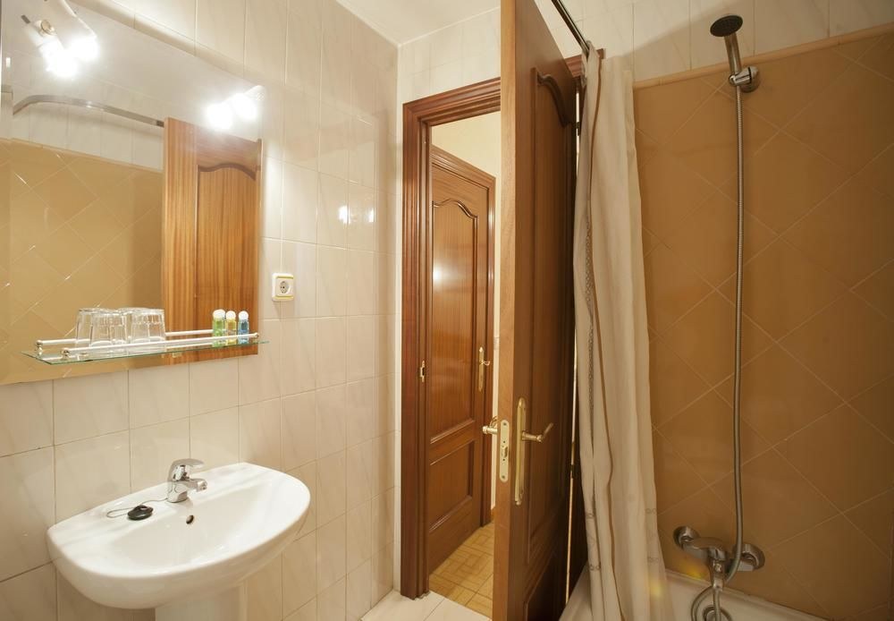 Hostal Maria Luisa photo 1