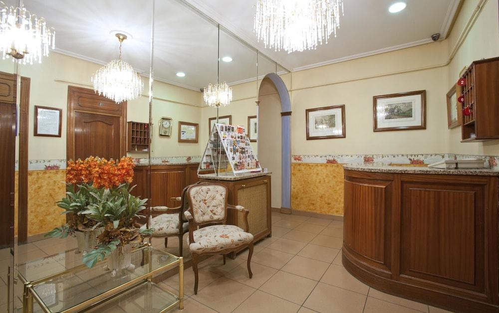 Hostal Maria Luisa photo 4
