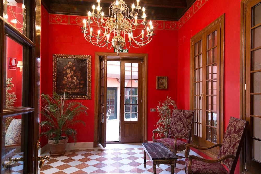Ateneo Sevilla photo 3